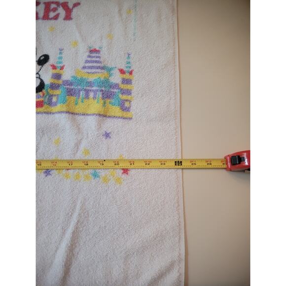 Vintage Disney Starring Mickey Mouse Cityscape Multicolor Bath Towel Made in USA - Picture 4 of 6